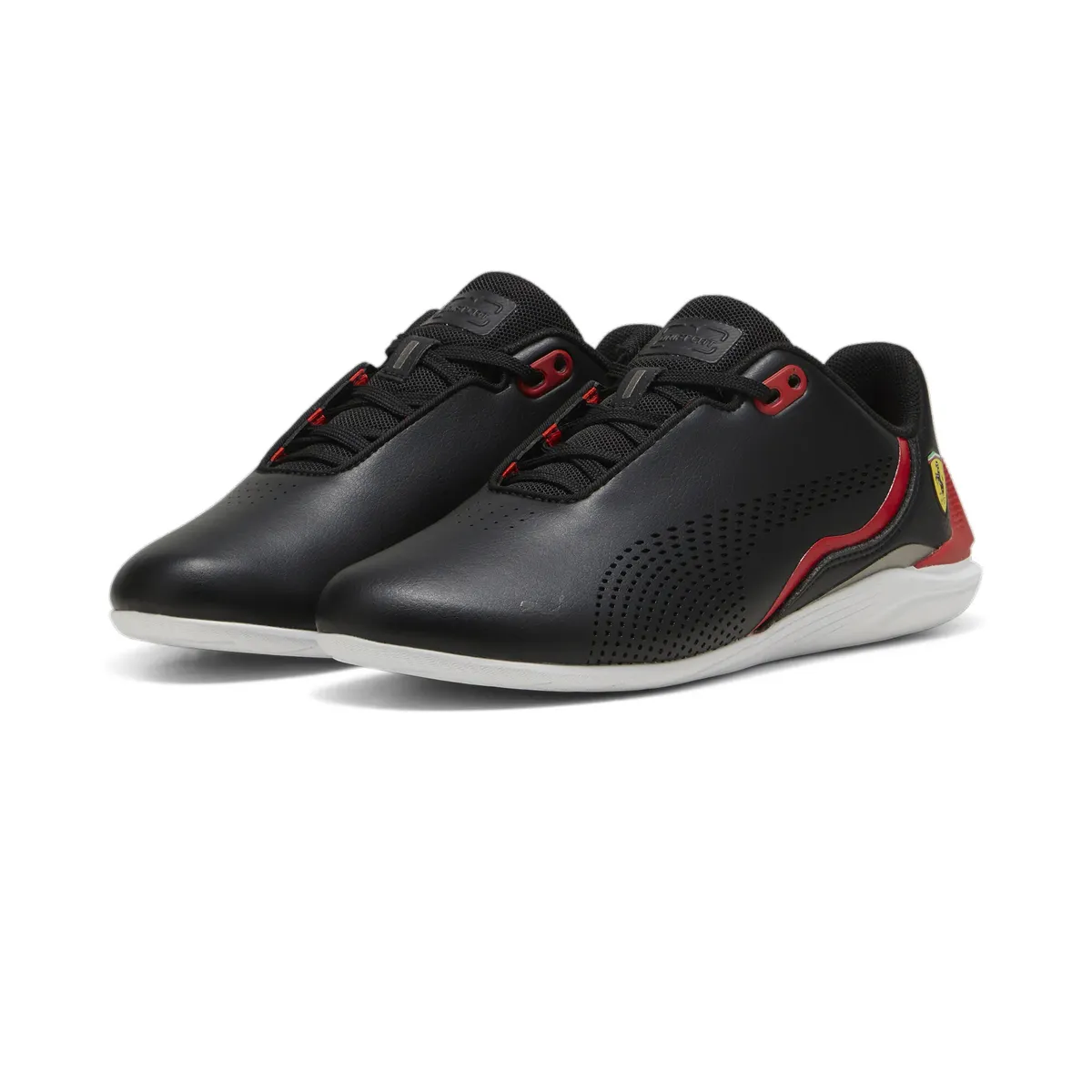 

Кроссовки PUMA "Scuderia Ferrari Drift Cat Decima Motorsport Shoes Youth", красный