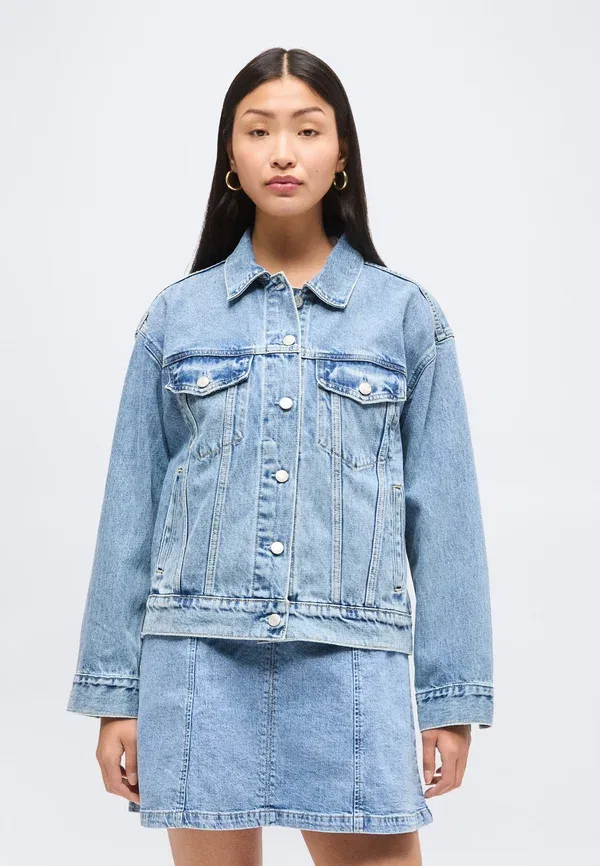 Джинсовая куртка Gap Icon, цвет светлый