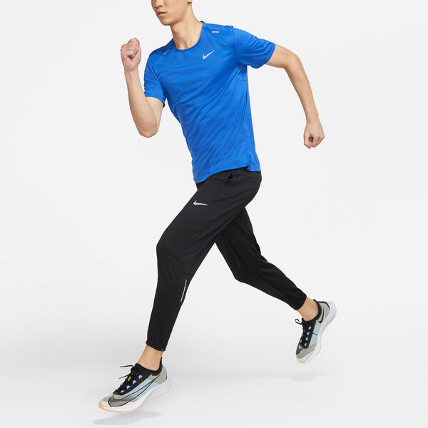 Футболка men's dri-fit rise 365 running breathable quick dry casual sports short sleeve blue t-shirt Nike, синий — фото 3