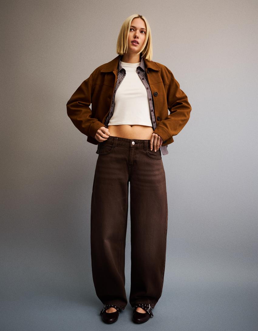 

Мешковатые джинсы-бочки Bershka, коричневый