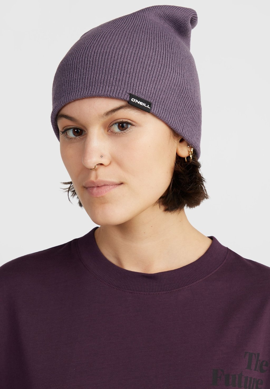 

Шапка WEAR O'Neill, фиолетовый
