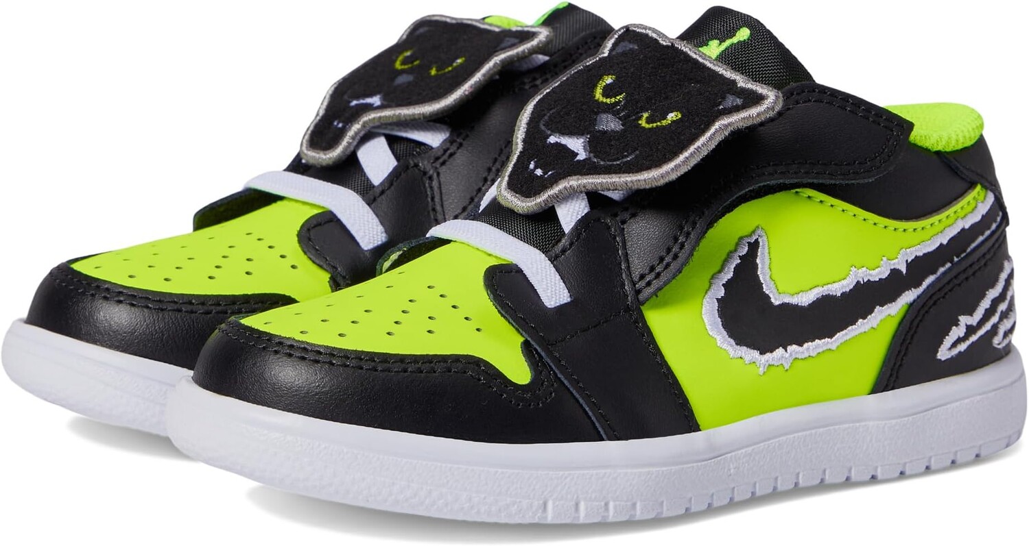 

Кроссовки Jordan 1 Low Alt SE, цвет Volt/Black/White