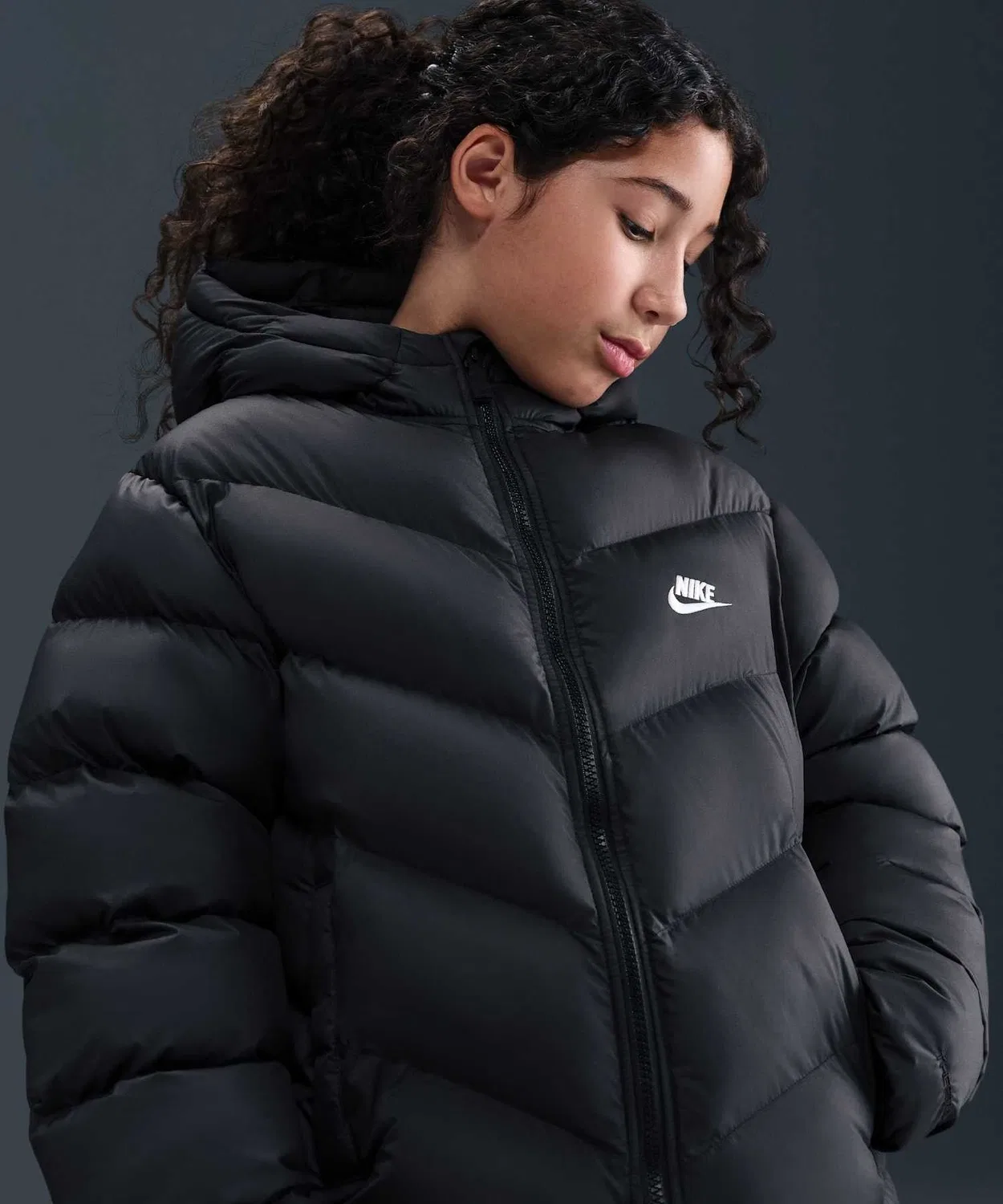 Пуховик детский Nike Sportswear All Day Play Therma-FIT Puffer Jacket, чёрный