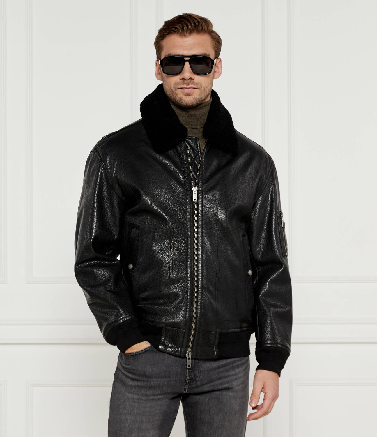 

Куртка BOSS ORANGE Jobark Regular Fit, черный