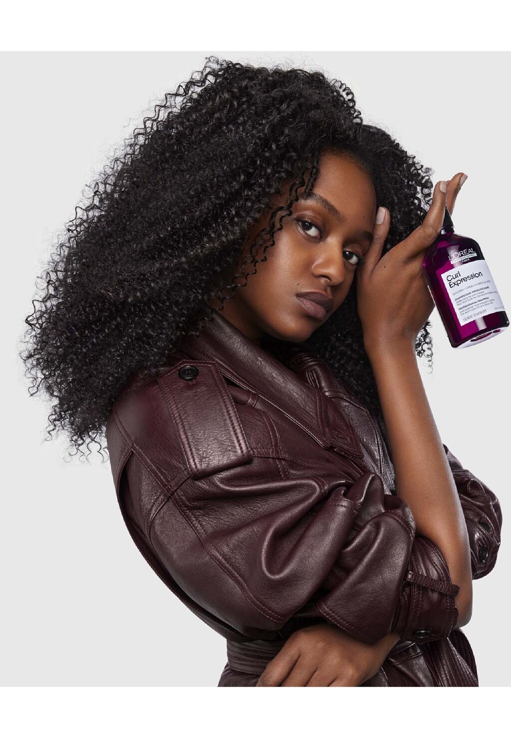 

Шампунь Curl Expression Anti-Buildup Cleansing Jelly Для Волных, Вкурных И Вкусных Волос L'OREAL PROFESSIONNEL
