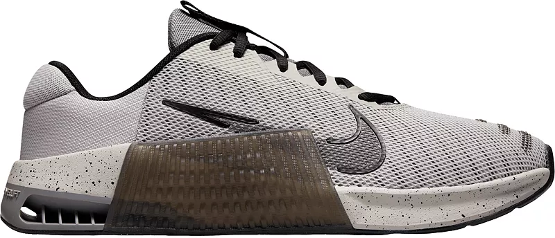 

Мужские кроссовки Nike Metcon 9, цвет Lt Iron Ore/Black