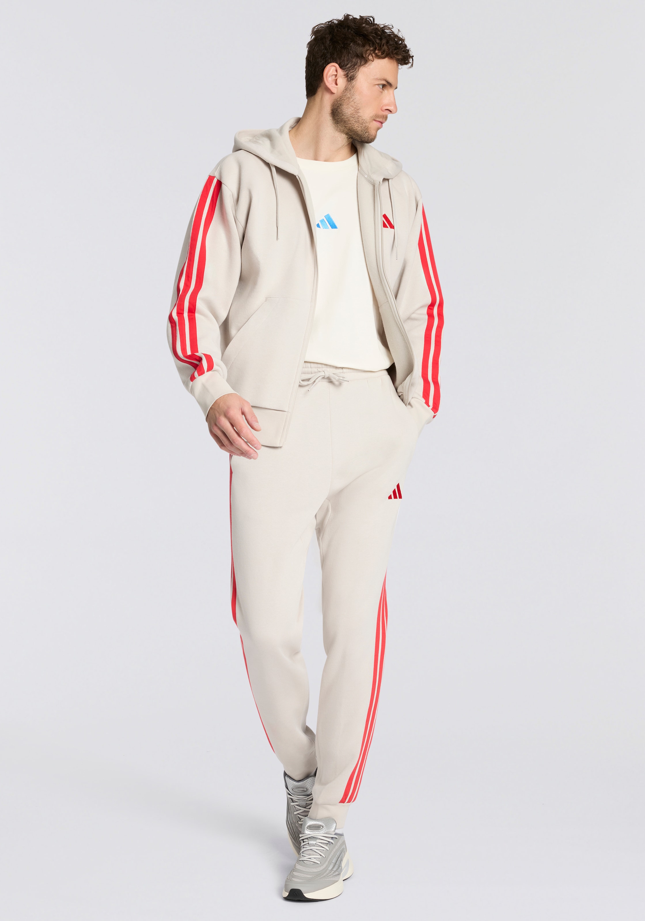 Adidas Sportswear Брюки для тренировок с сужением в белом цвете — фото 4