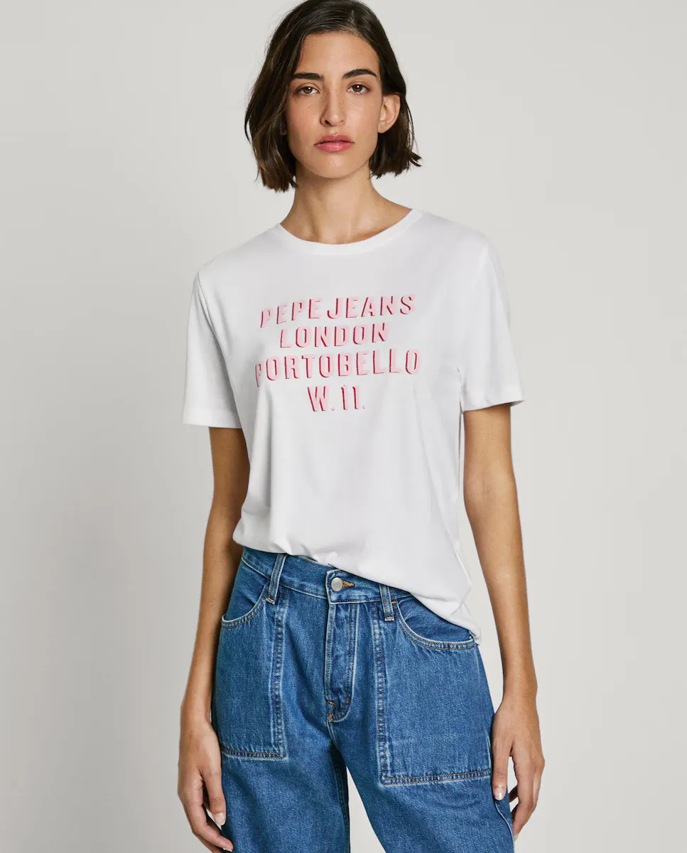 

Женская футболка с коротким рукавом и напечатанным логотипом Pepe Jeans, белый