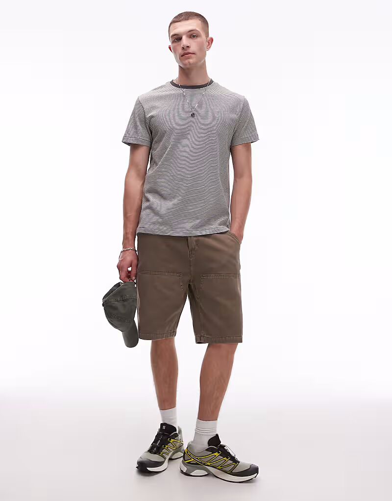 

Короткие шорты Allsaints Alva Carpenter в запеченном коричневом цвете