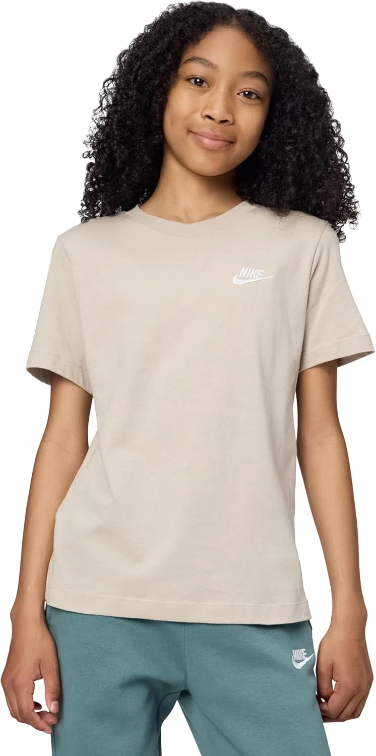 Футболка активная Nike Club, бежевый светлый