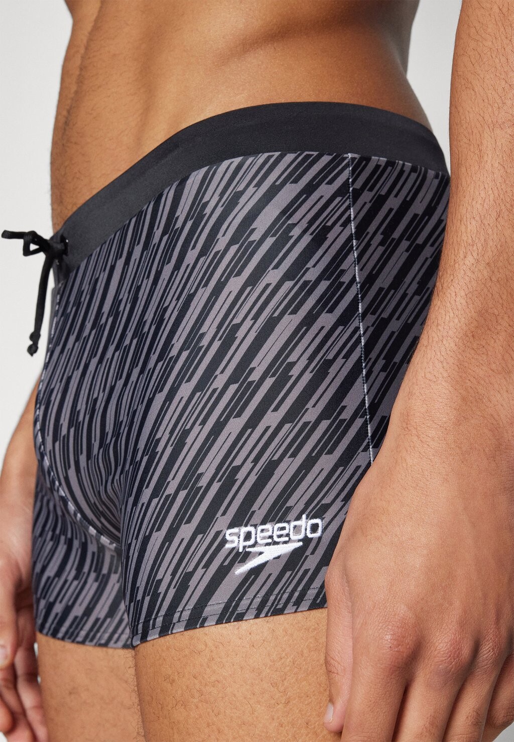 

Плавки MENS VALMILTON AQUASHORT Speedo, черный