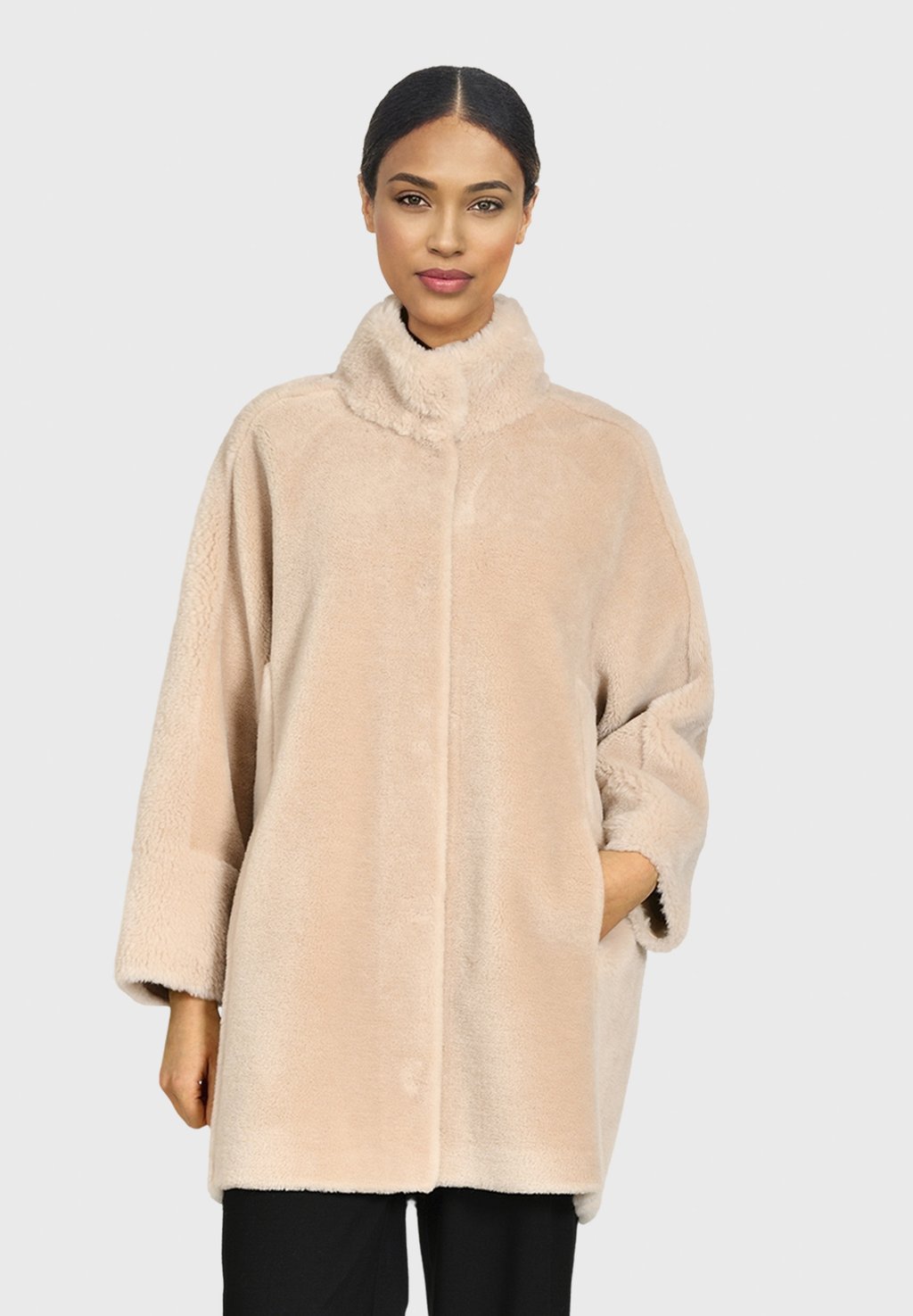 

Зимнее пальто THALIA REVERSIBLE Oakwood, светло-коричневый