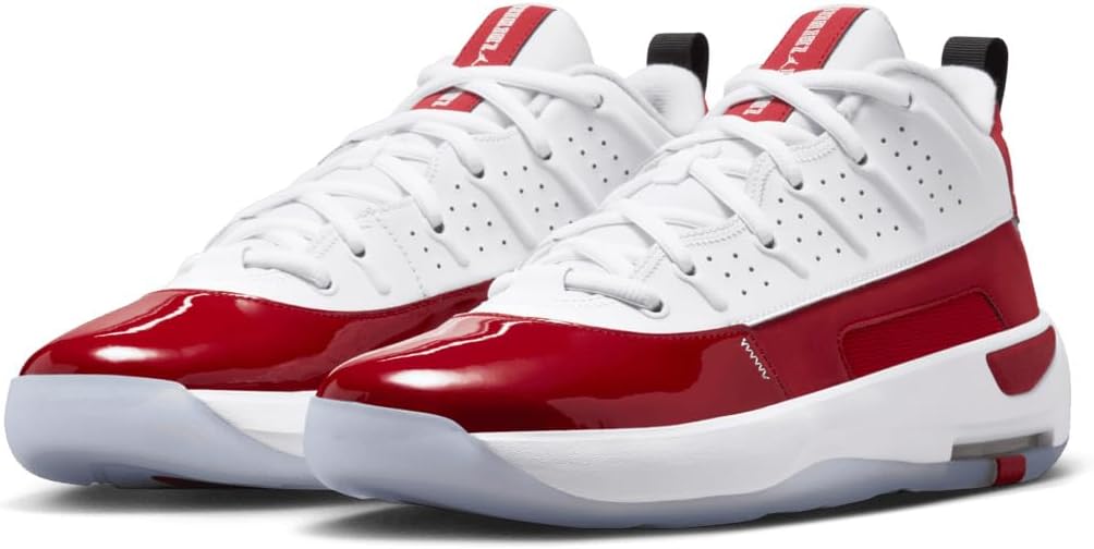 

Мужские кроссовки Jordan Max Aura 7 (HQ2091-106, белый/белый-червоно-черный)