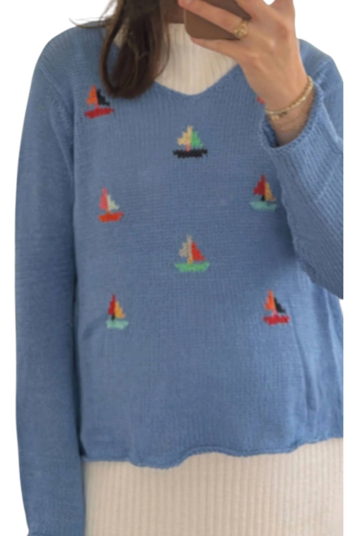 

Mykanos Regatta V-образный хлопковый свитер в синем цвете Wooden Ships