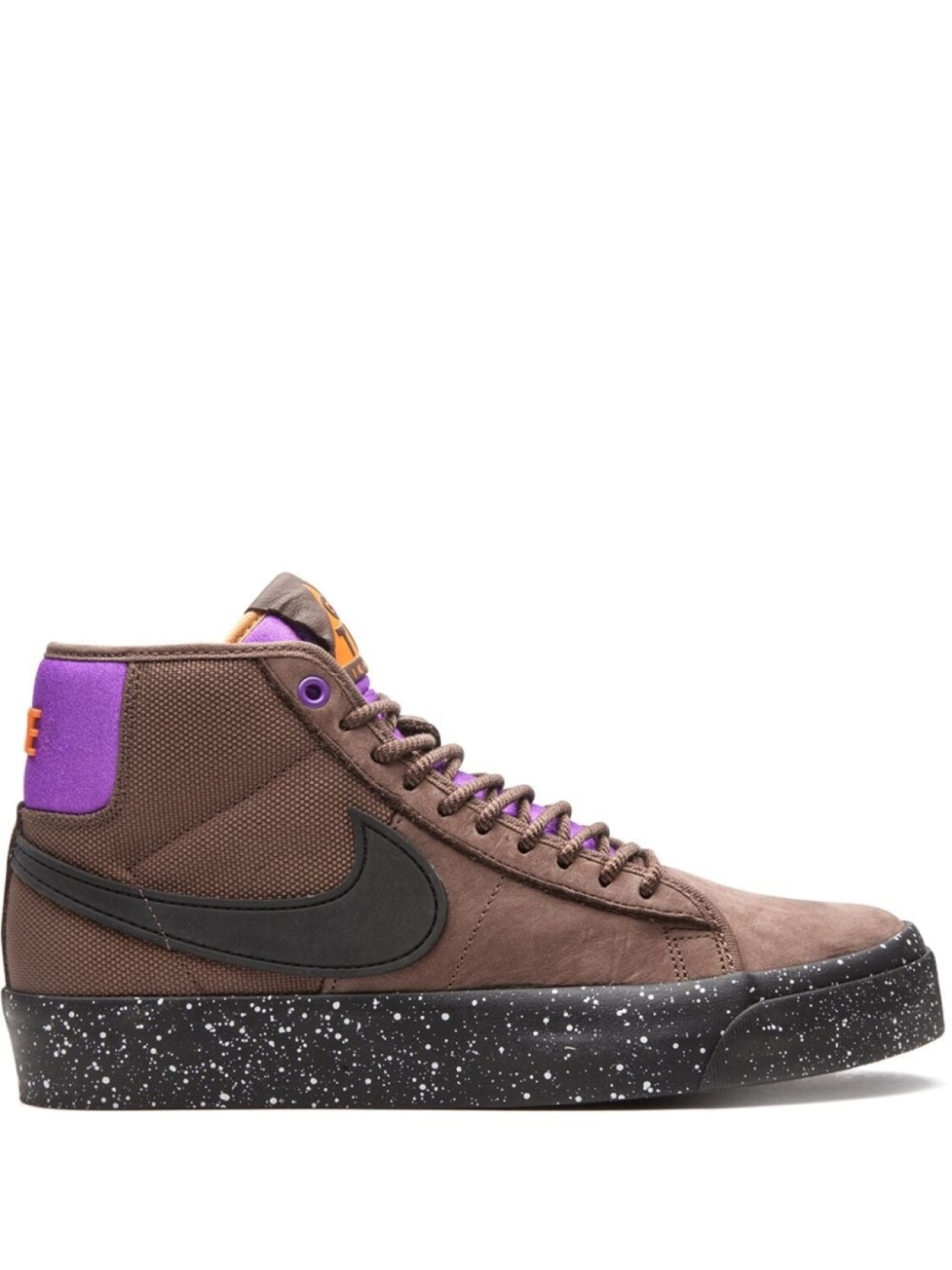 

Кеды SB Zoom Blazer Mid Nike, коричневый