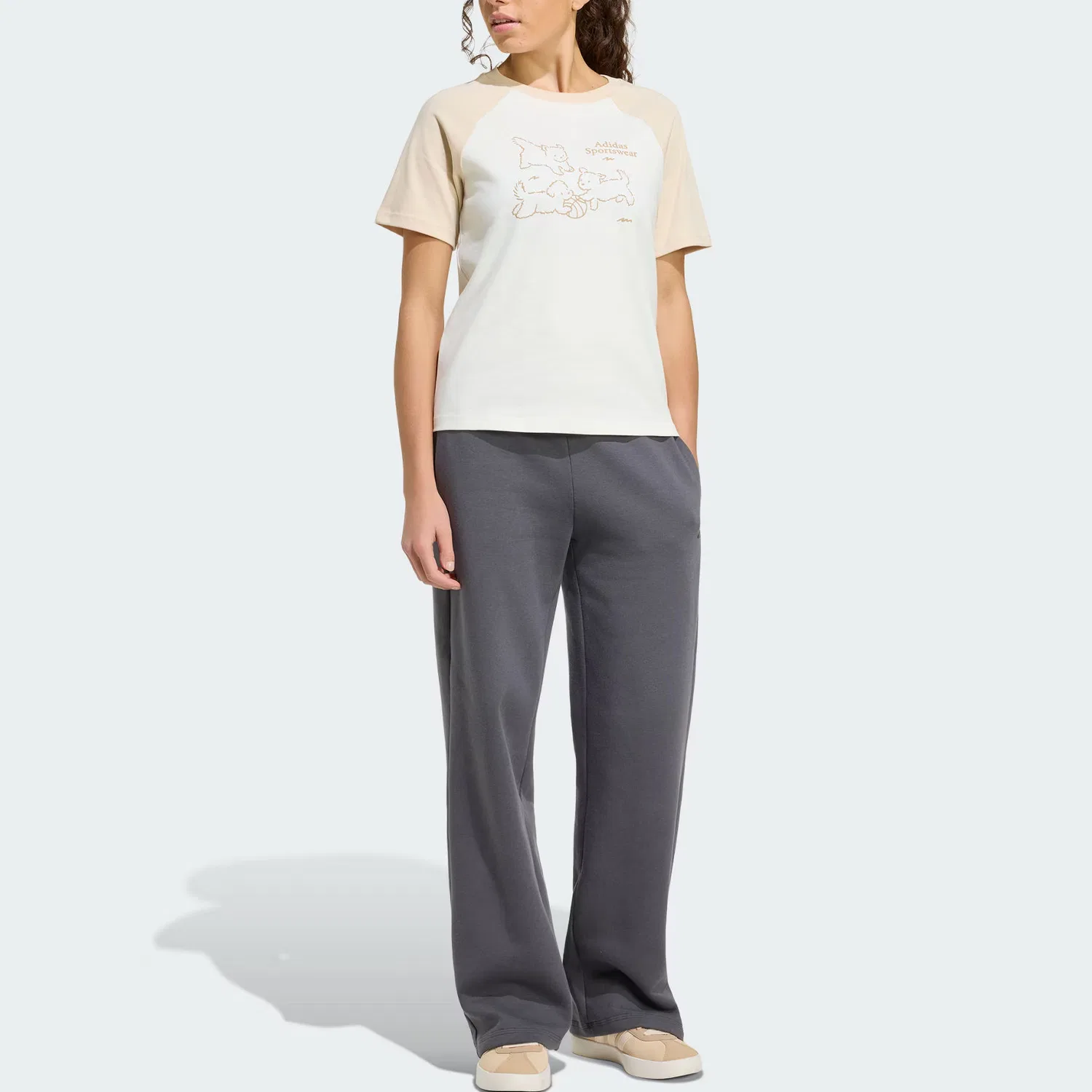 Футболка женская Jade White/Light Coffee, круглая горловина, средняя посадка Adidas — фото 3
