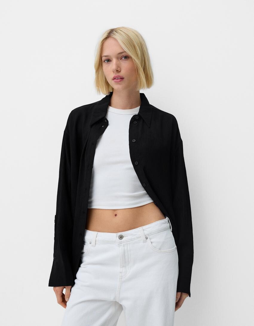 

Рубашка из крепа оверсайз Bershka, черный