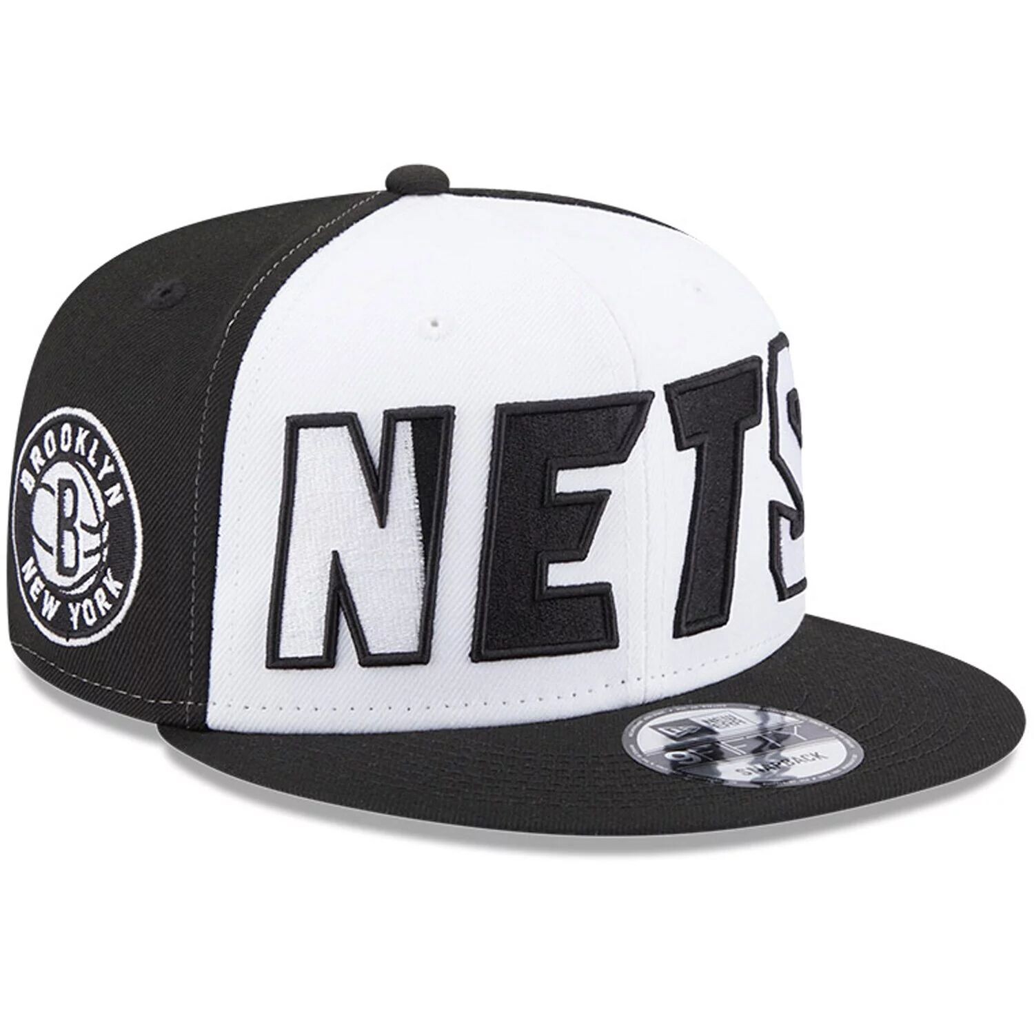 

Мужская кепка New Era белого/черного цвета Brooklyn Nets Back Half 9FIFTY Snapback