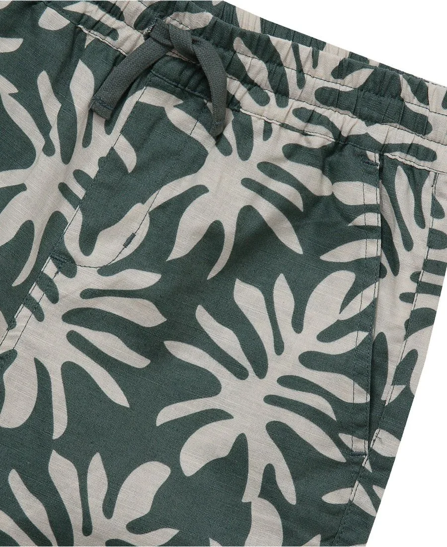 Детские льняные шорты из фактурной ткани Lands' End, tropical leaf/forest зеленый — фото 3