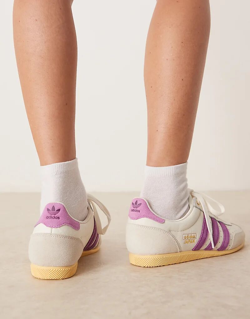 Кроссовки adidas Originals Japan в цветах: белый, насыщенный лиловый, оранжевый — фото 3