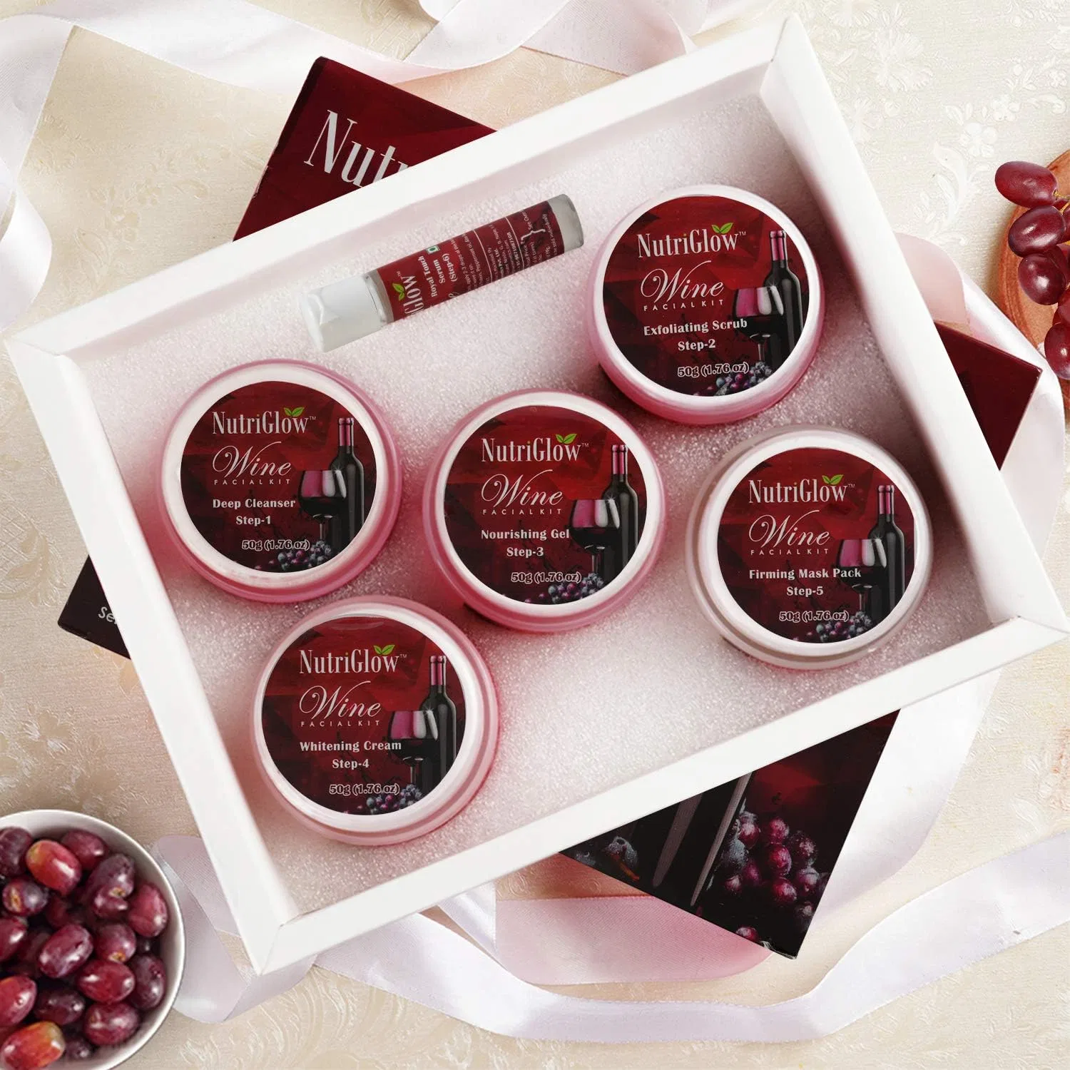 Набор для лица Wine Facial Kit с массажером NUTRIGLOW 250+10 г — фото 3