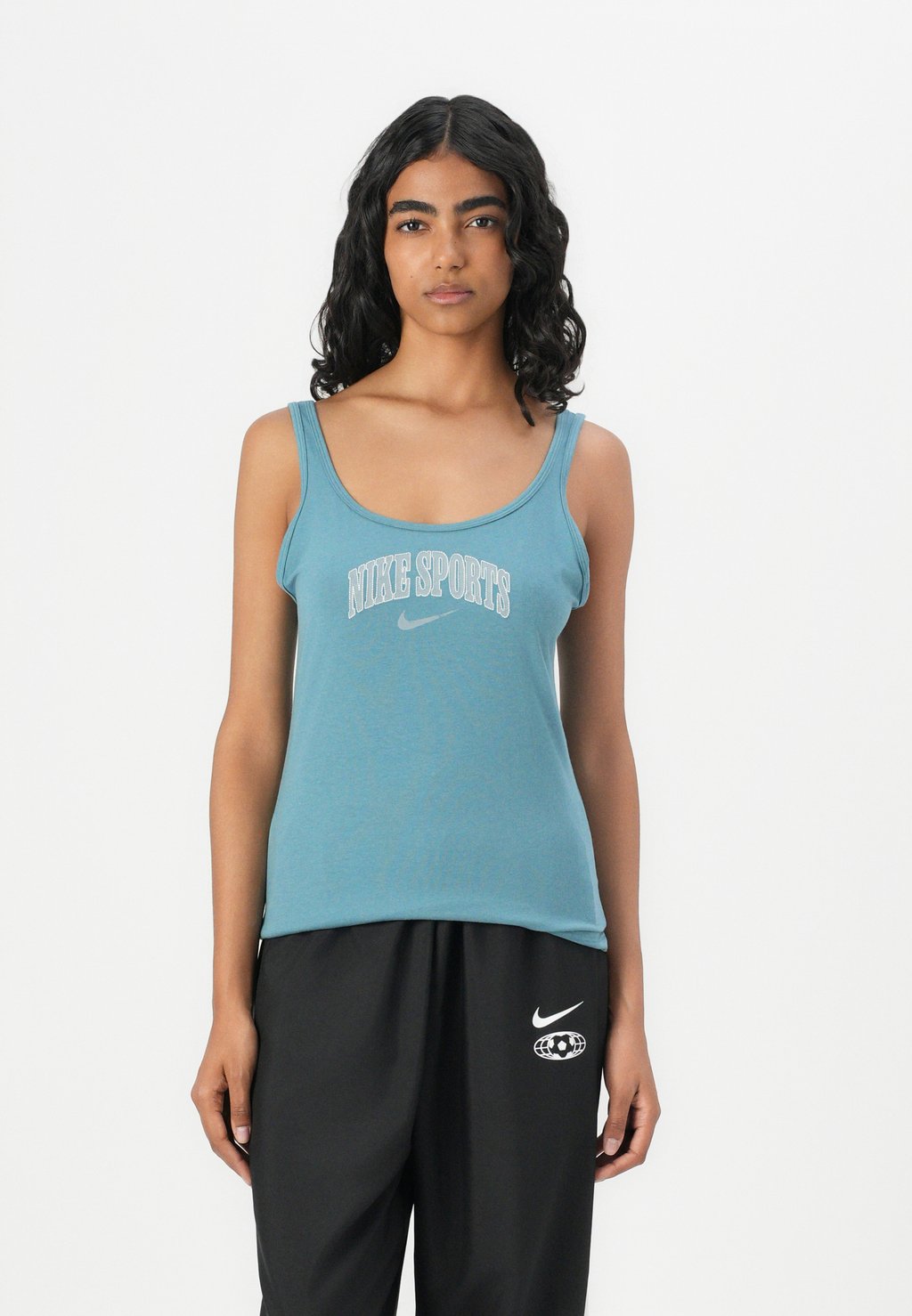 

Топ TANK Nike Sportswear, черный