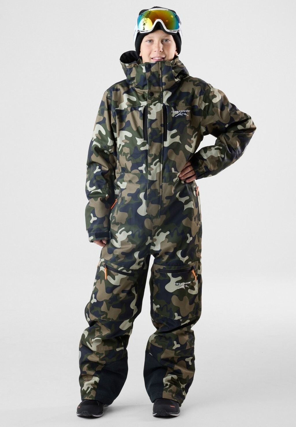 

Зимний комбинезон ST. ANTON Swedemount, цвет green camouflage black