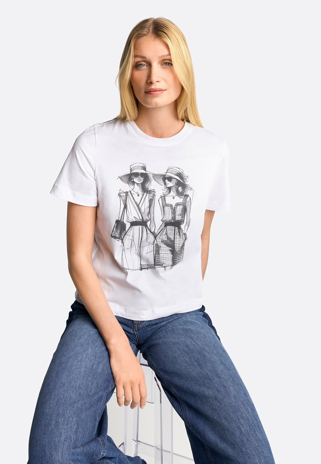 

Футболка с принтом MIT CREW-NECK Rich & Royal, белый