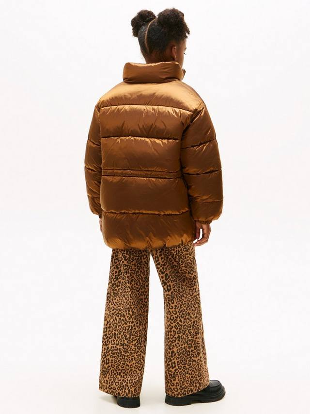Детская приталенная блестящая пуховик Tommy Hilfiger, Pecan Nut — фото 4