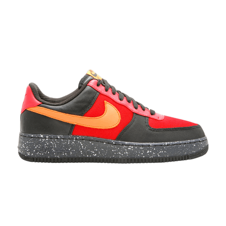 

Кроссовки Nike Air Force 1 Premium, красный
