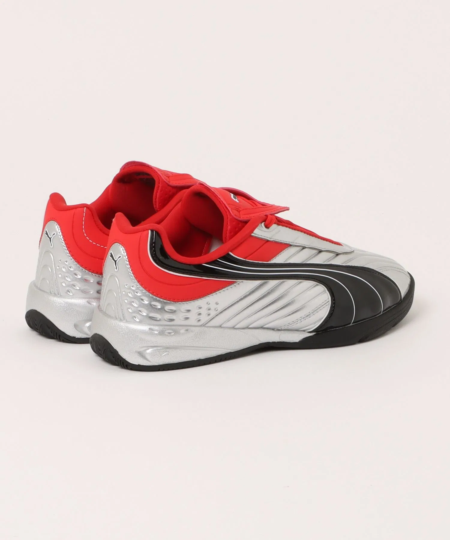 Мужские кроссовки PUMA V-S2 GOALGETTER серебряные — фото 2