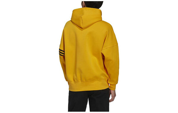 Толстовка adidas originals Adicolor Neuclassics Yellow, желтый — фото 2