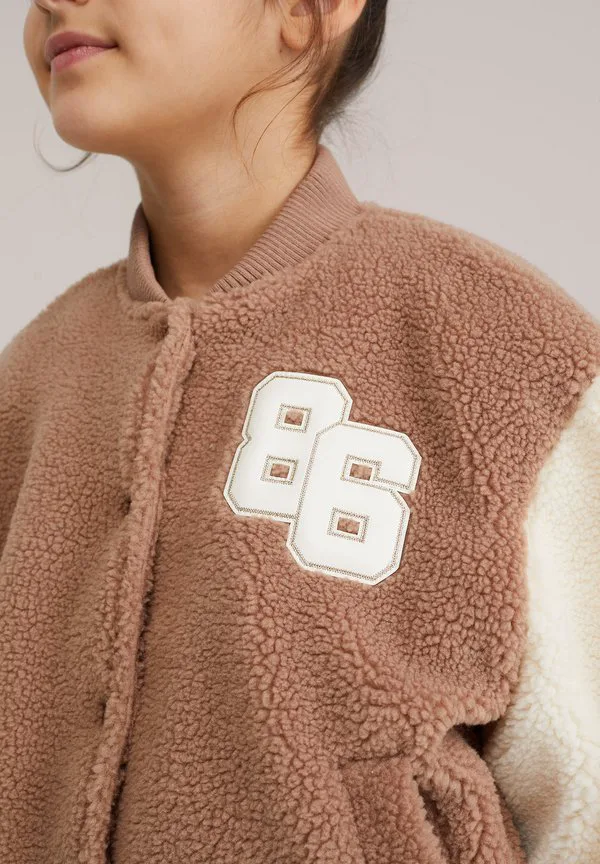 Легкая куртка "тедди" We Fashion, Light Brown — фото 3