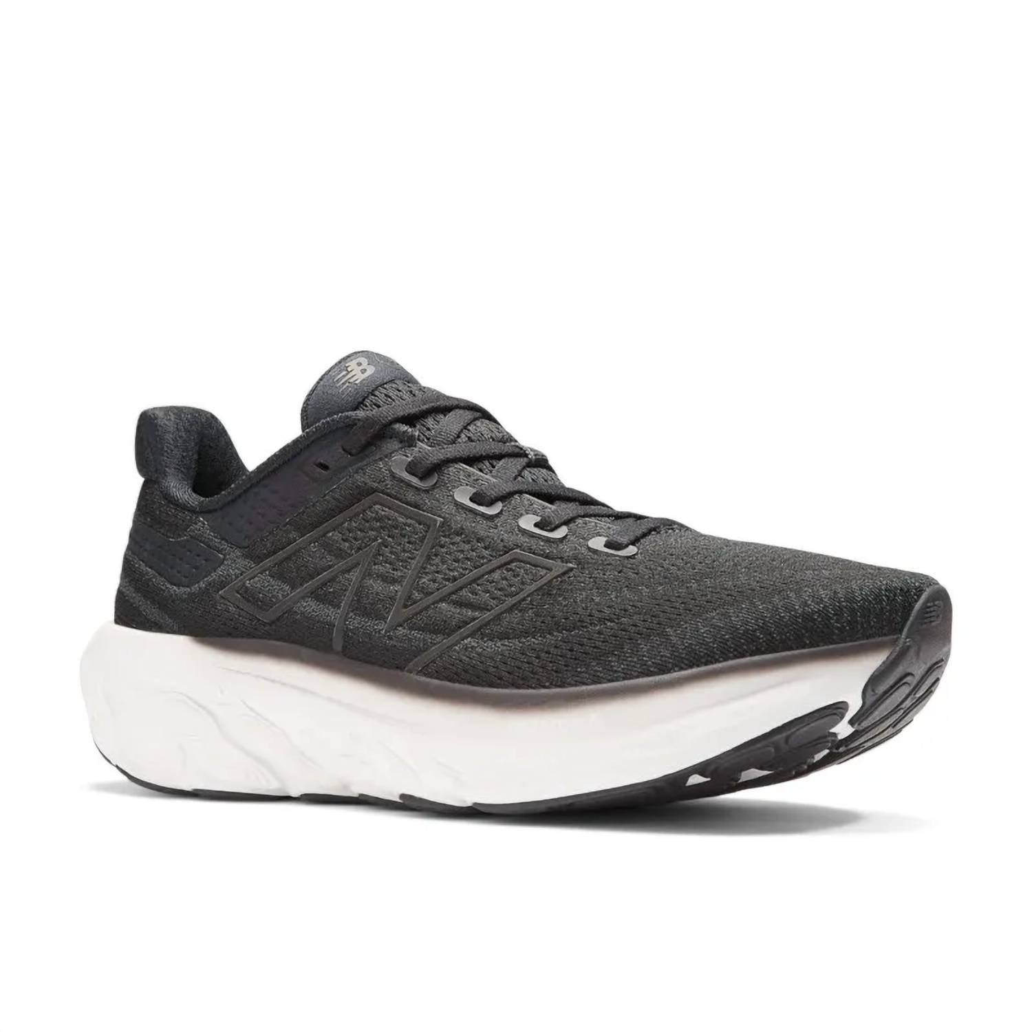 Женские кроссовки для бега 1080V13 - B - K13 в черном цвете New Balance