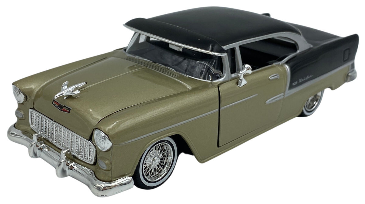 

Chevy Bel Air 1955 1:24 Motormax 79031