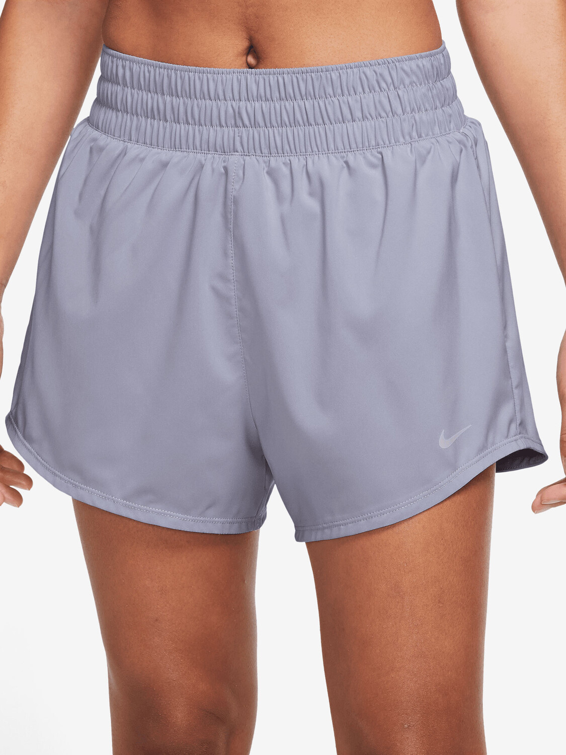 

Шорты Nike W NK ONE DF MR 3IN BR, фиолетовый