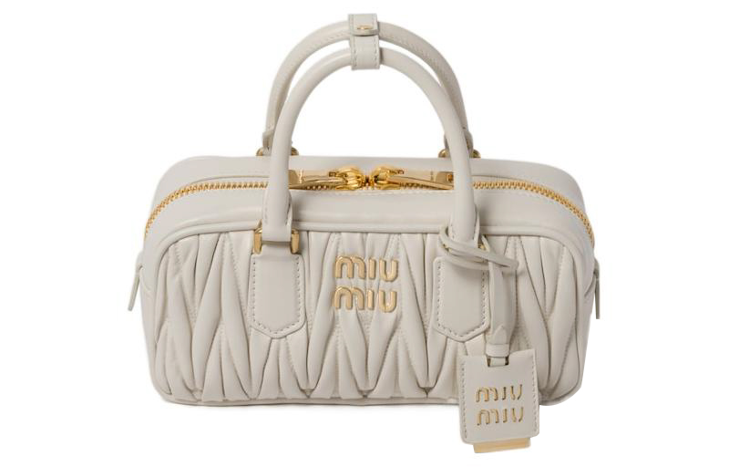 

Сумка через плечо Arcadie Series из мягкой овчины MIU MIU белого цвета