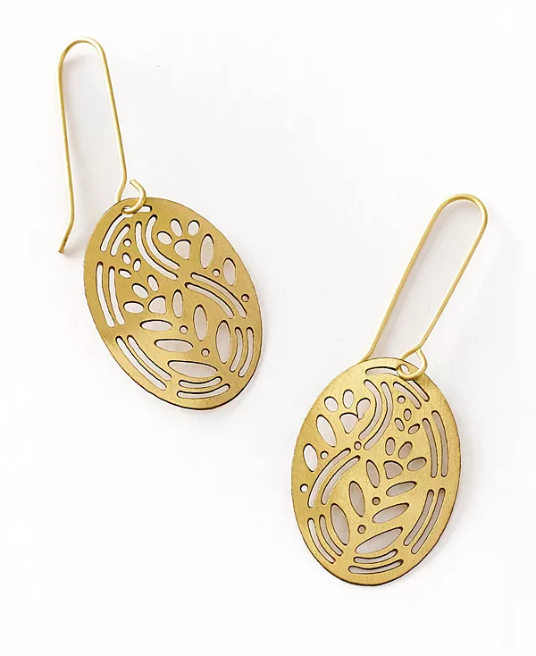 

Серьги-Крючки Adhya овальной формы Matr Boomie, gold