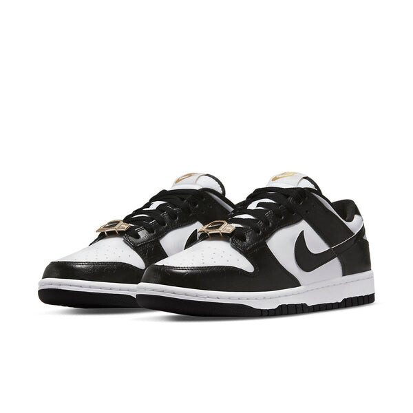 

Кроссовки dunk low se 'world champ' Nike, белый