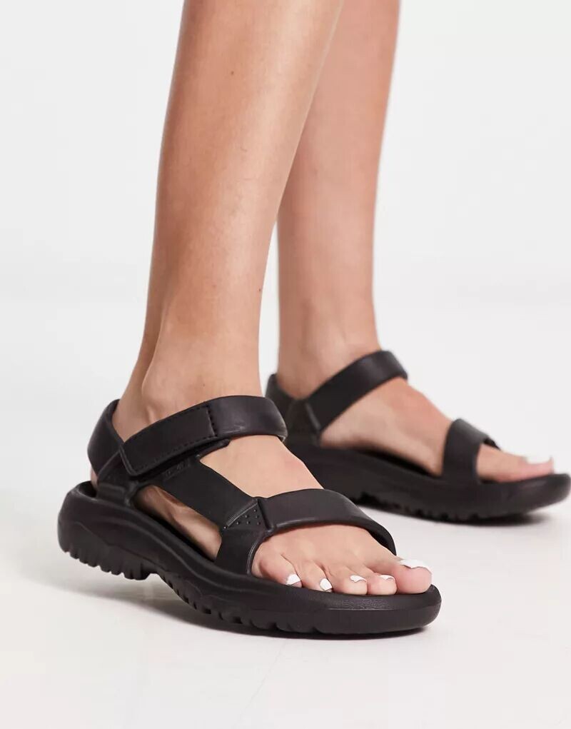 Черные сандалии Teva Hurricane Drift