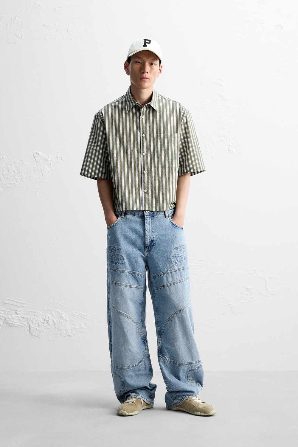 

Рубашка круглого кроя в полоску ZARA, хаки
