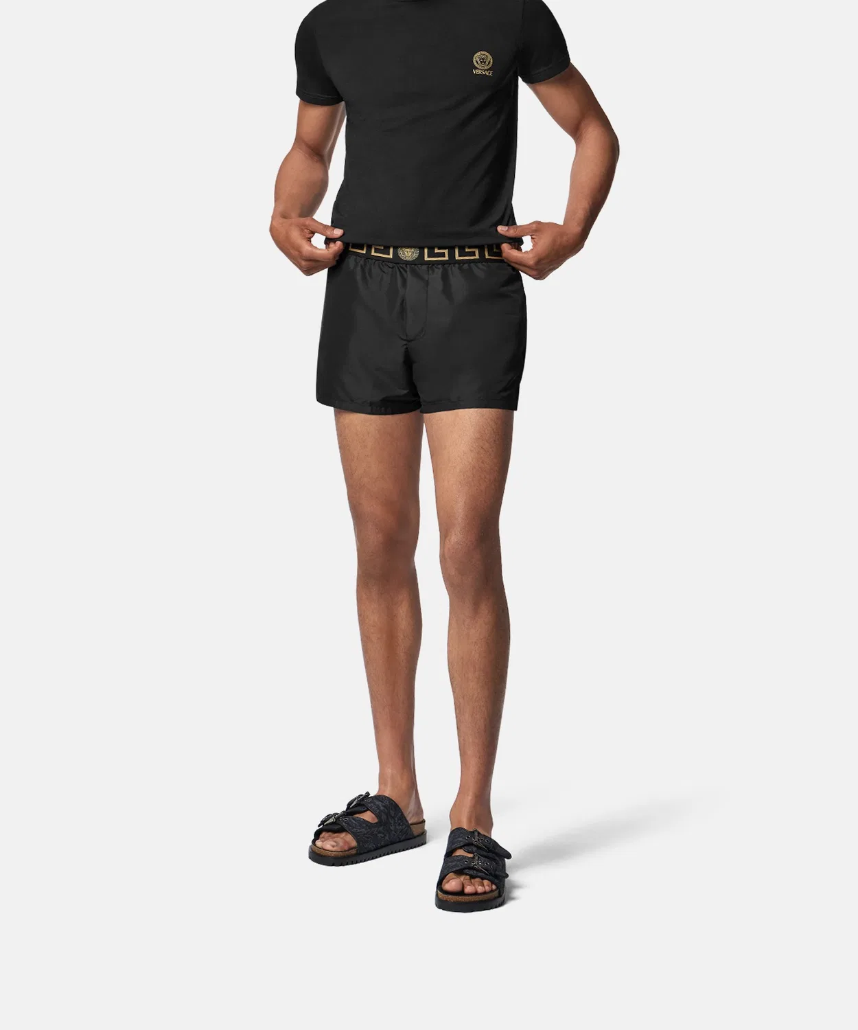 Плавки с бордовым рисунком Versace Greca Border