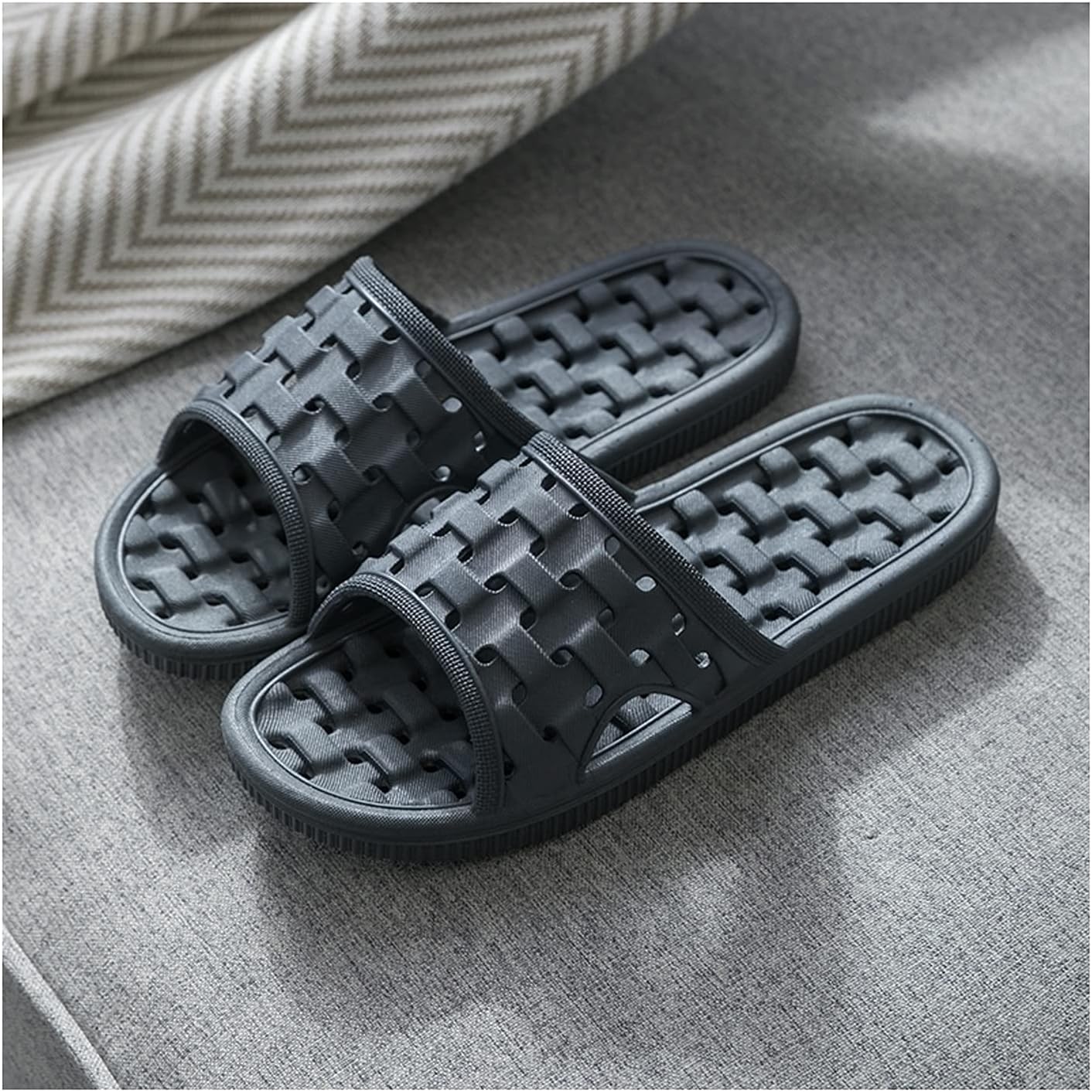 

Тапочки для ванной с текстурой плетения, противоскользящие, мужские, для дома и душа (Цвет: серый, Размер: 42-43) Sunesa