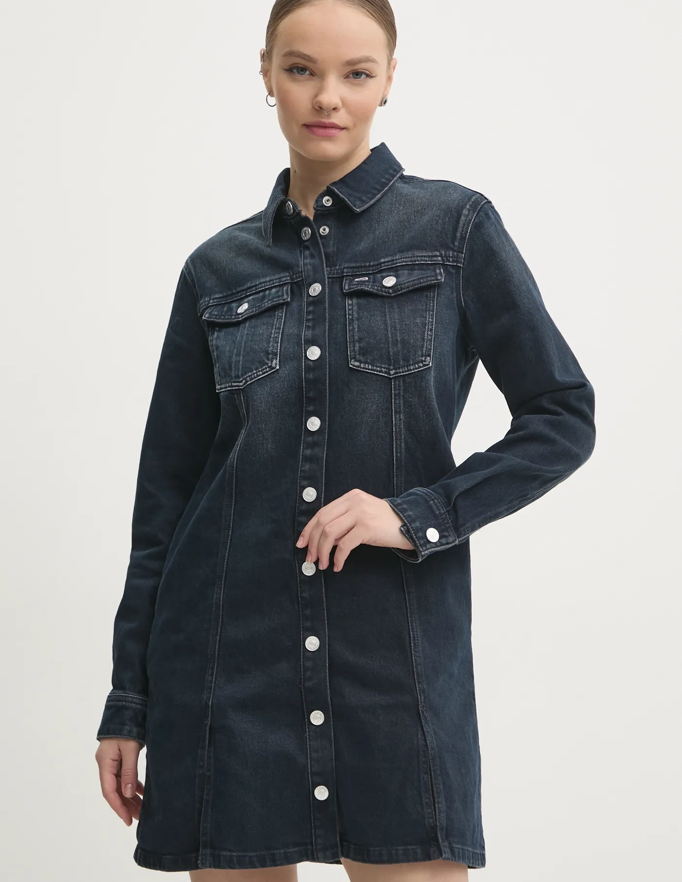 

Джинсовое платье Tommy Jeans, темно-синий