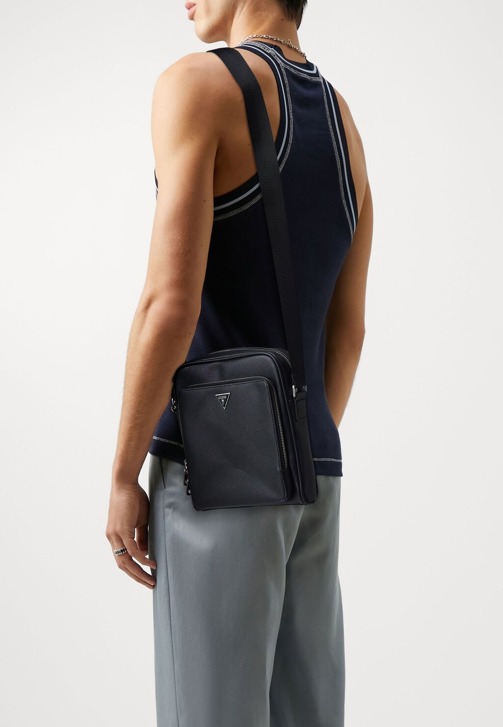 

Сумка через плечо MILANO Guess, цвет black