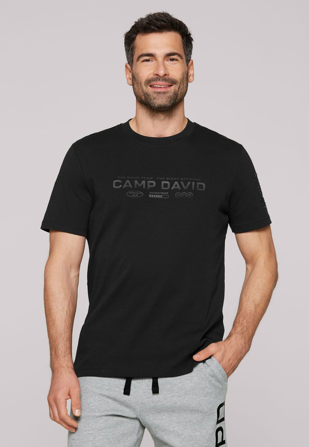 

Футболка с принтом Camp David, черный