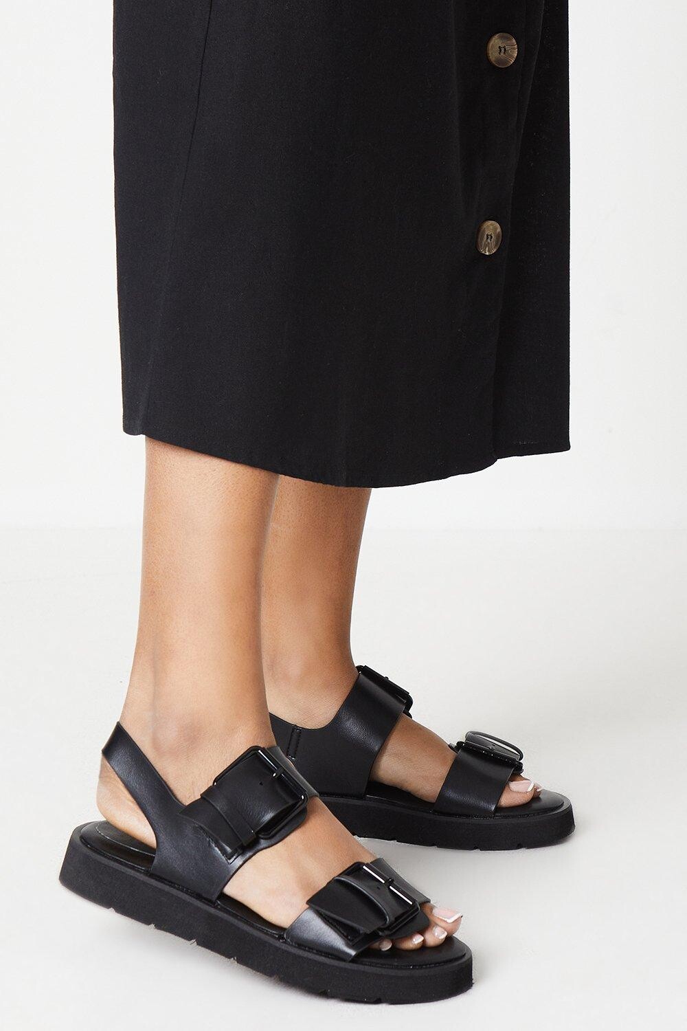 

Faith: массивные сандалии Henrietta с пряжкой и ремешком Dorothy Perkins, черный