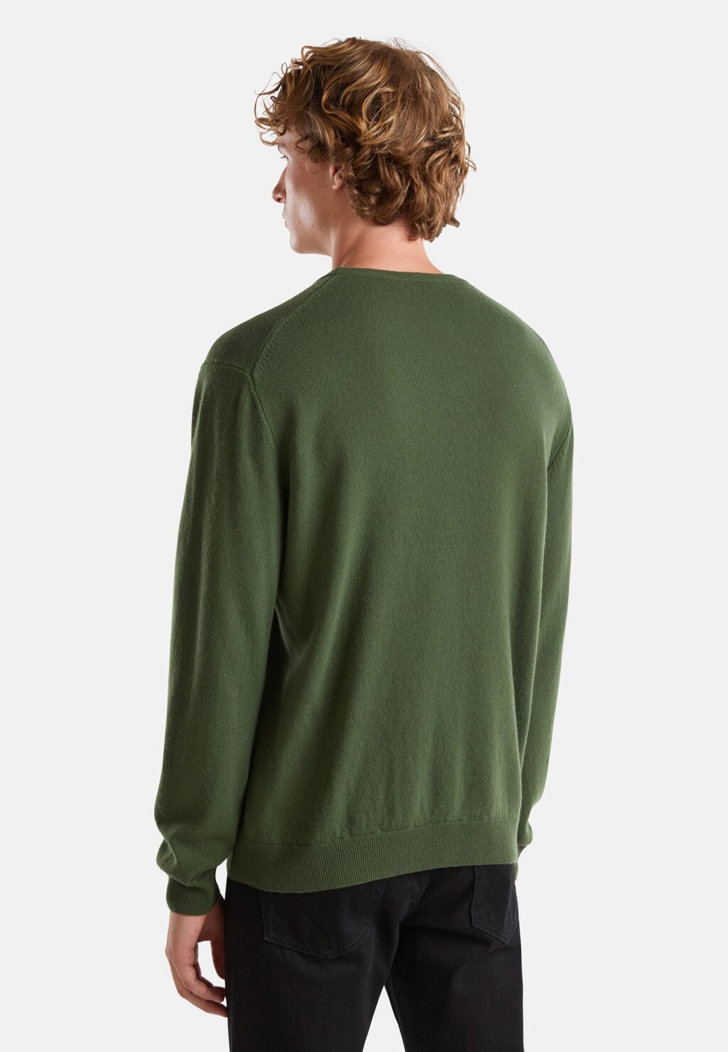 

Джемпер CREWNECK IN PLAIN REGULAR FIT United Colors of Benetton, зеленый