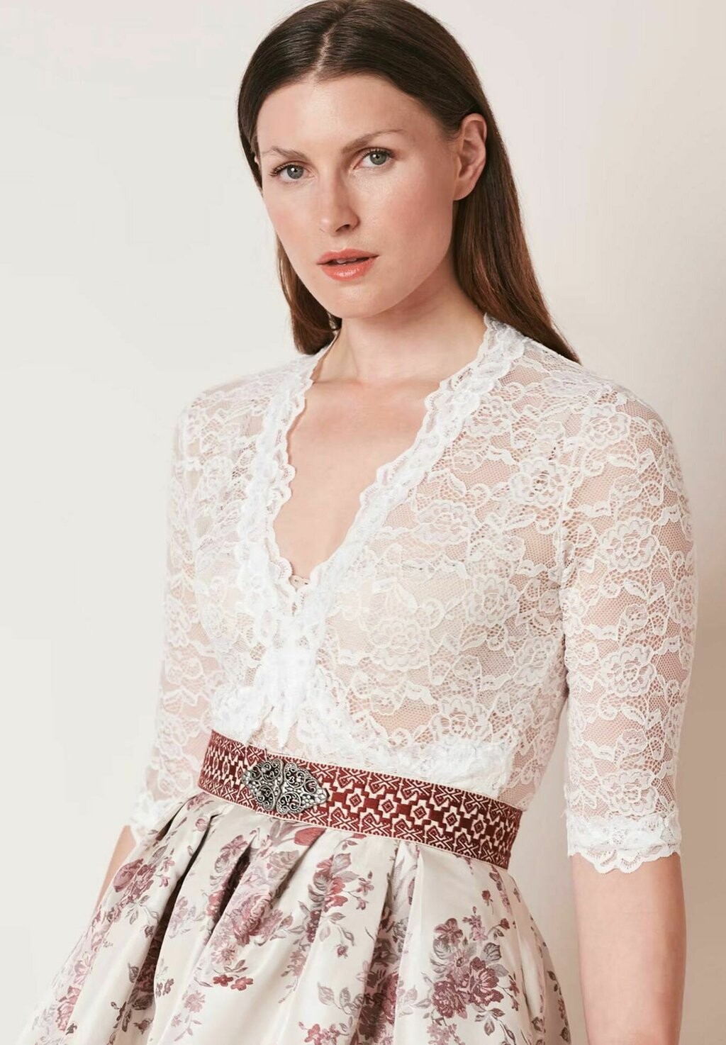 

Блуза DARYA Krüger Dirndl, бежевый