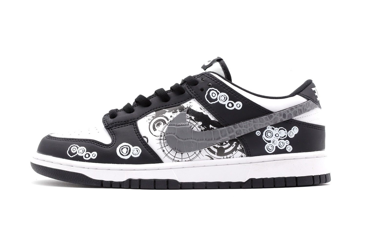 

Кроссовки Nike Dunk Skateboard Shoes Women's Low-Top Black White, Черный, Кроссовки Nike Dunk Skateboard Shoes Women's Low-Top Black White